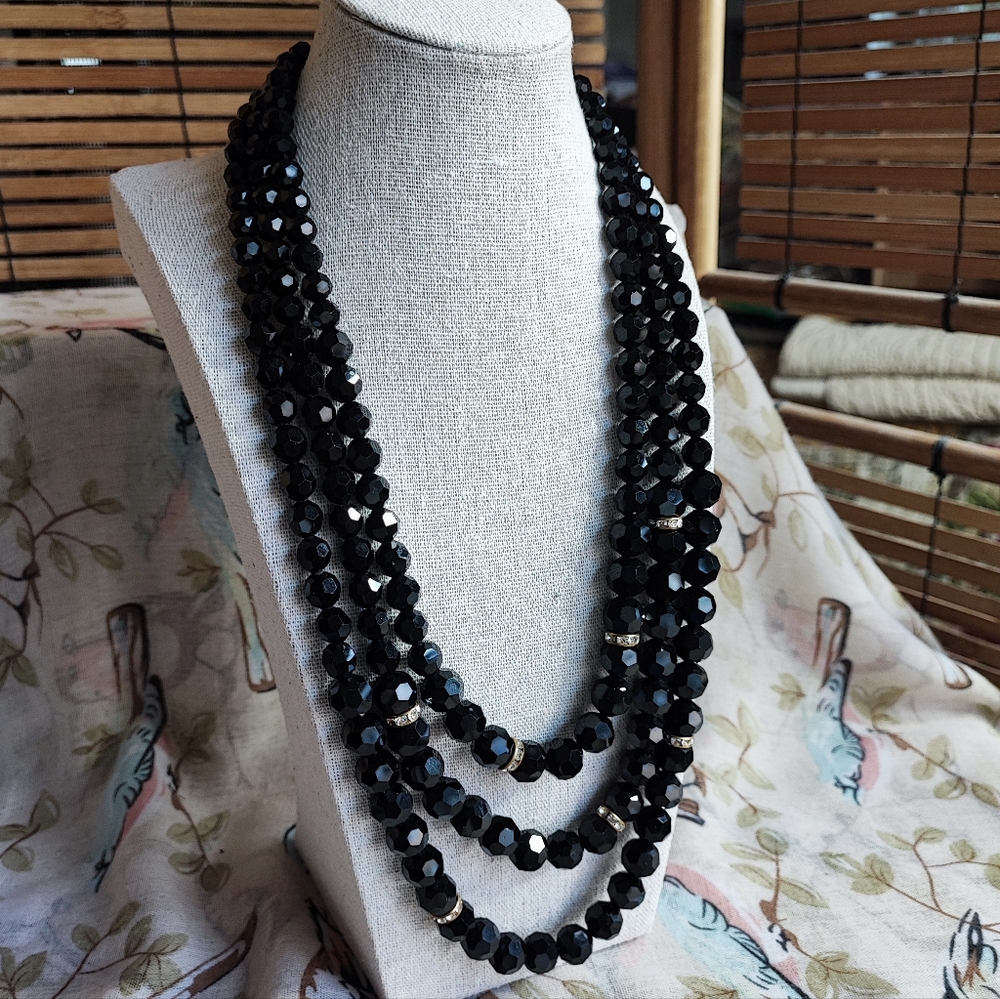 Vintage Black Round Glass Faceted Beaded Gold Tone Triple Strand Necklace EUC